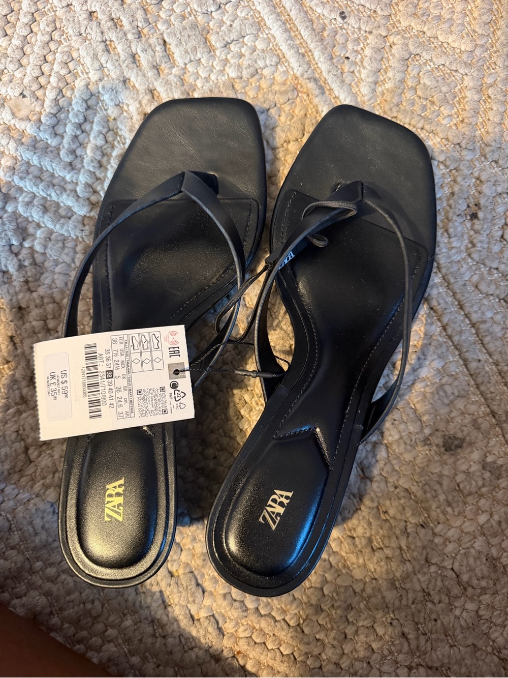 Zara Black Square-Toe Thong Wedge Sandals - Minimal Chic - Picture 5 of 8